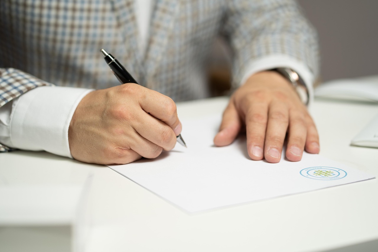 Probate and estate administration lawyer in Malaysia: wills, inheritance distribution, and letters of administration